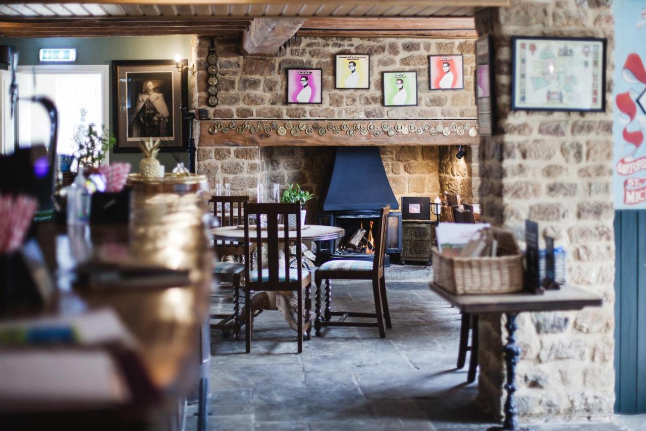 Barford St Michael The George Inn מראה חיצוני תמונה The interior of the restaurant