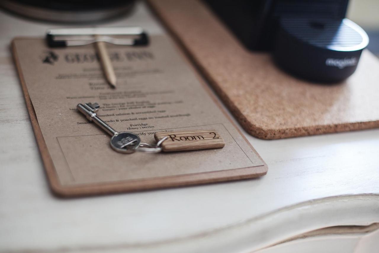 Barford St Michael The George Inn מראה חיצוני תמונה A room key