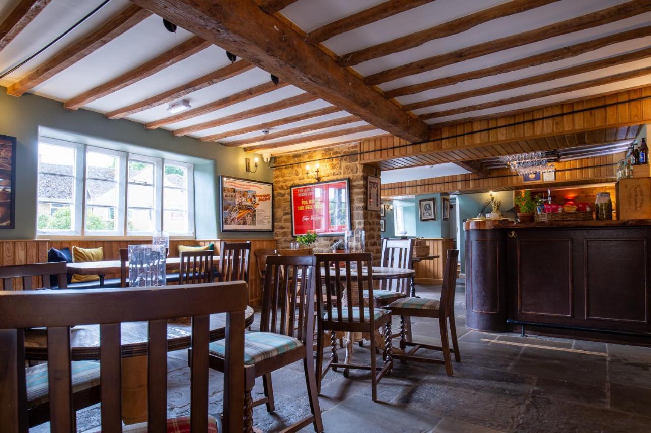 Barford St Michael The George Inn מראה חיצוני תמונה The interior of the pub